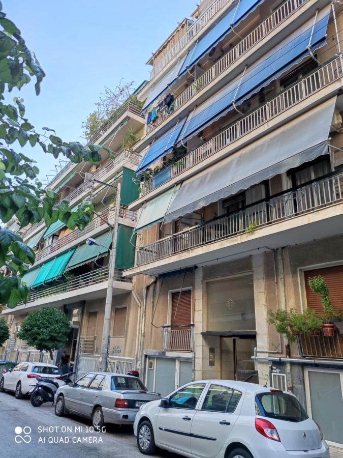 Apartment In Kallithea Next To Kiprou Square *