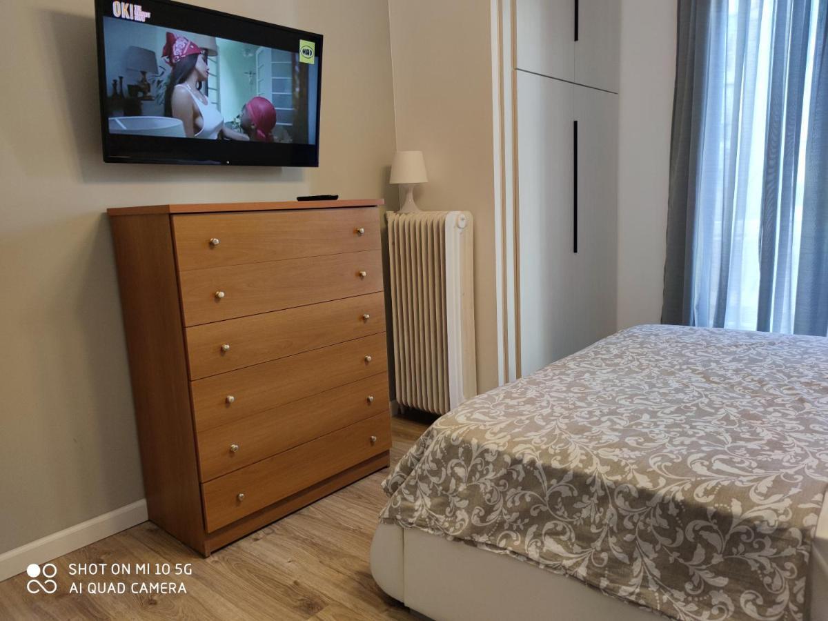 Apartment In Kallithea Next To Kiprou Square