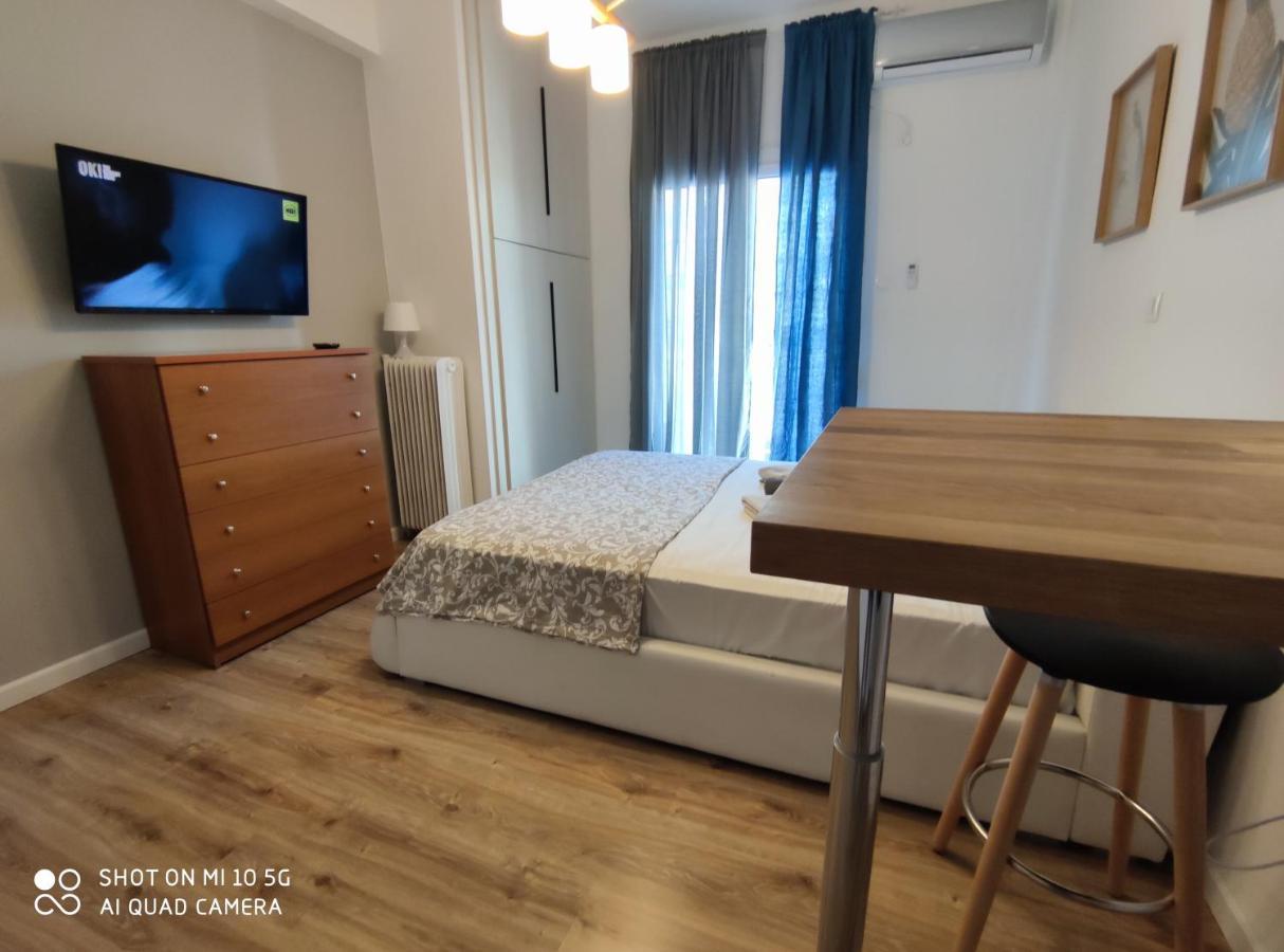 Apartment In Kallithea Next To Kiprou Square Athens
